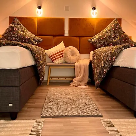 아파트 Galeriewohnung Vierseithof 에긴크